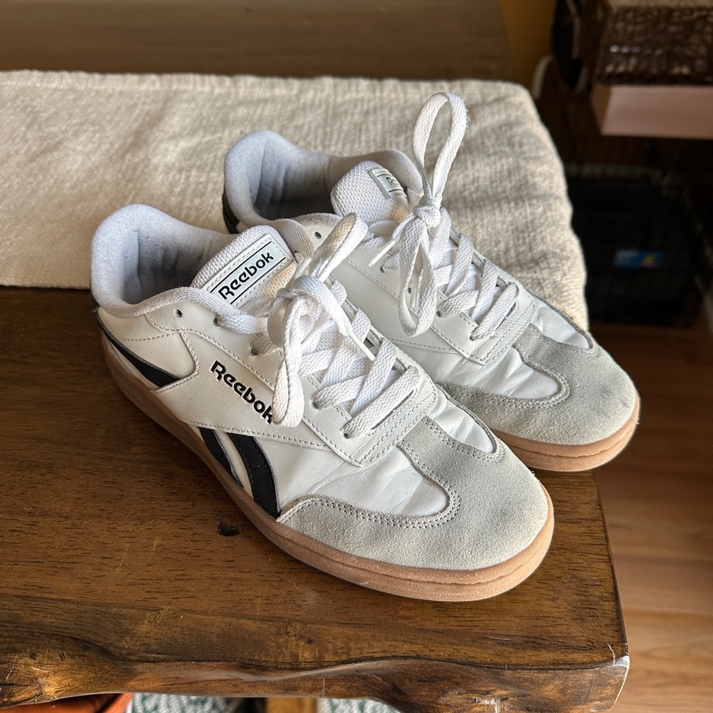 Reebok Womens White and Black Sneakers with Tan Sole